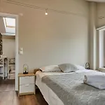 3-bedroom Penthouse With Sauna In Old Town Apartament