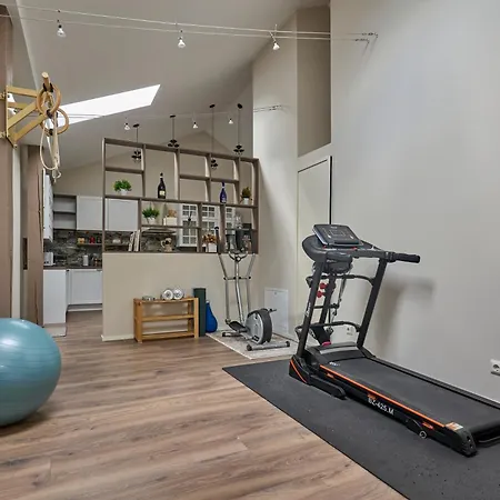 Charming Penthouse With Sauna In Old Town * Таллин