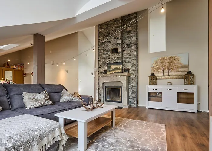 Charming Penthouse With Sauna In Old Town Tallin