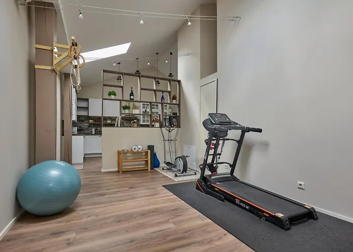 Charming Penthouse With Sauna In Old Town * Tallin