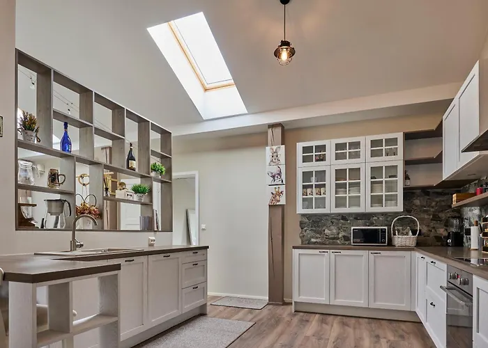 Charming Penthouse With Sauna In Old Town Tallin