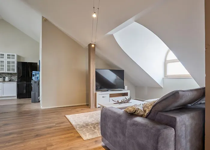 Charming Penthouse With Sauna In Old Town * Tallin