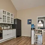 3-bedroom Penthouse With Sauna In Old Town