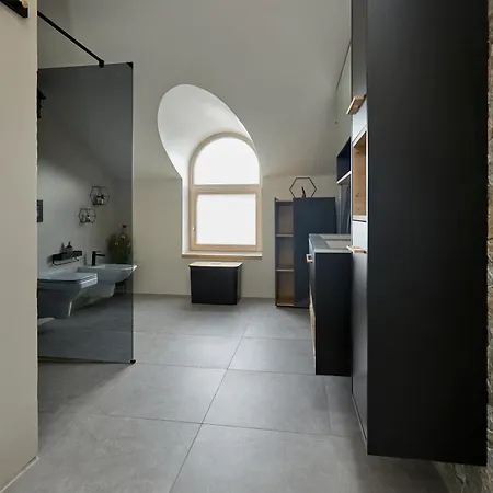 3-bedroom Penthouse With Sauna In Old Town * Tallin